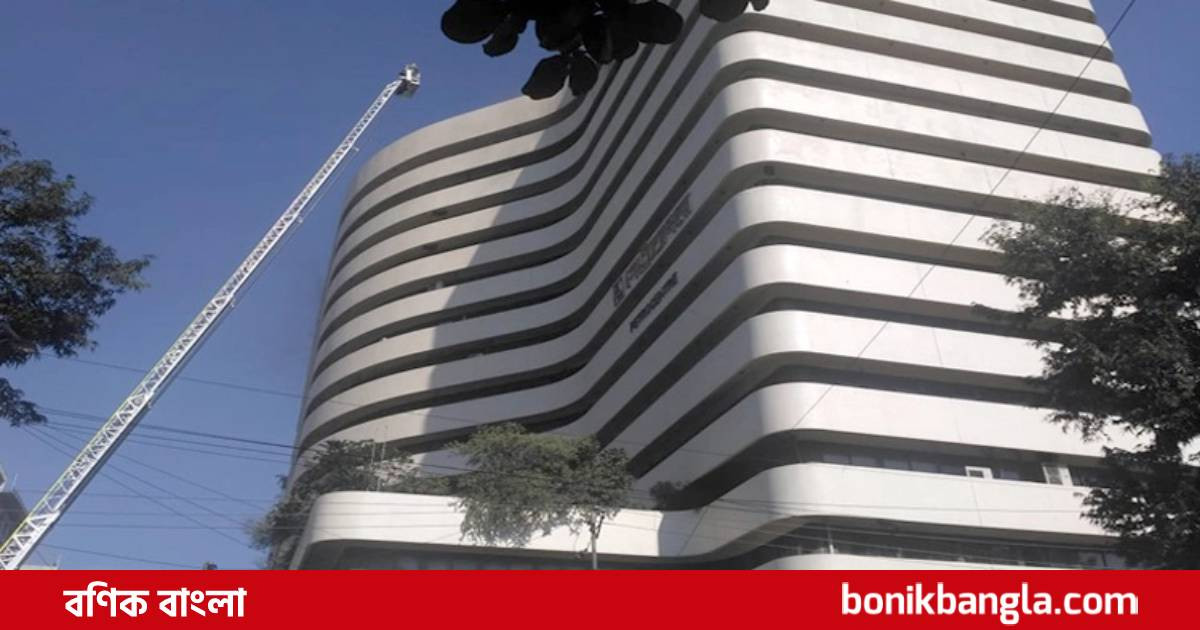 পেট্রোবাংলা ভবনে অগ্নিকাণ্ড