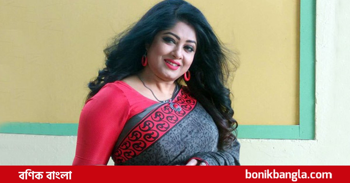 সভাপতি পদে মৌসুমী